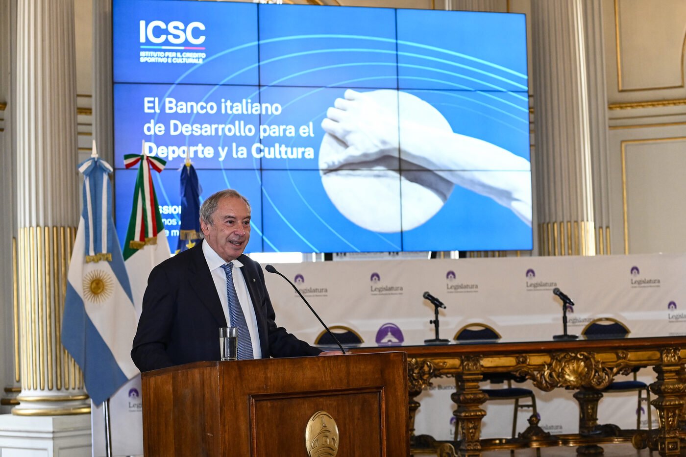 Cobertura de evento y conferencia corporativa